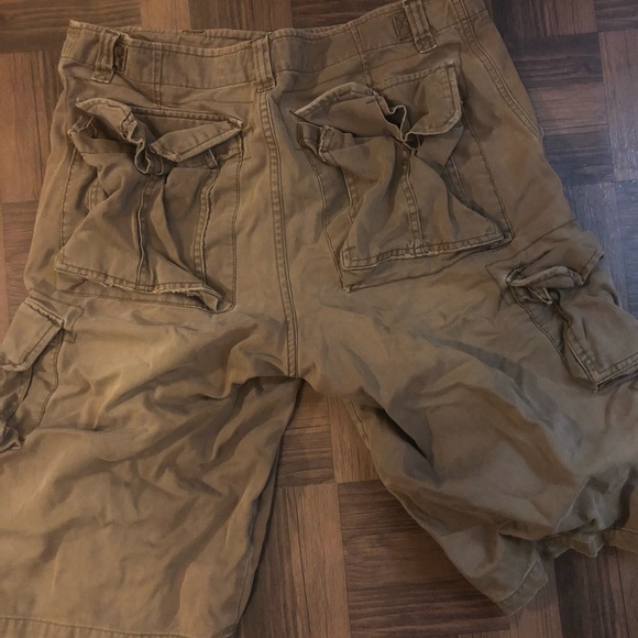 Men’s 32 shorts all name brand read description - Picture 2 of 7